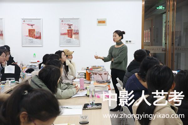 �������I���c