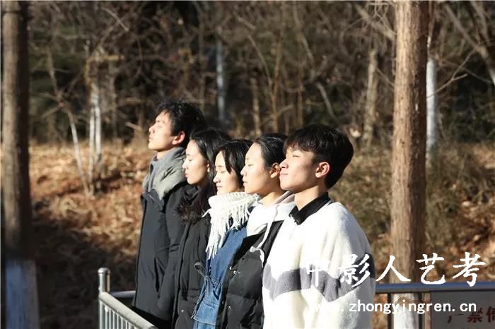 表演培訓早功 微信圖片_20181217163907.jpg