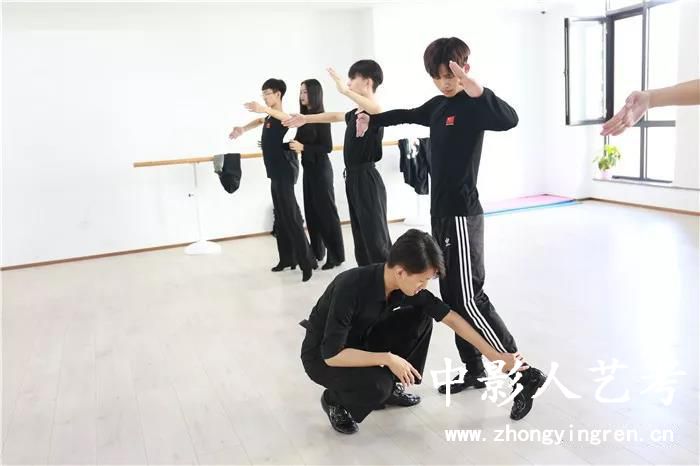 形體運用 微信圖片_20181007163230.jpg