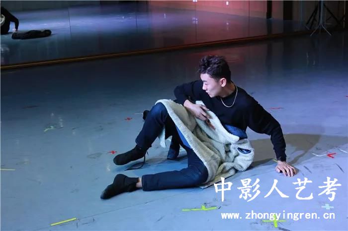 情感運(yùn)用 微信圖片_20181102145739.jpg