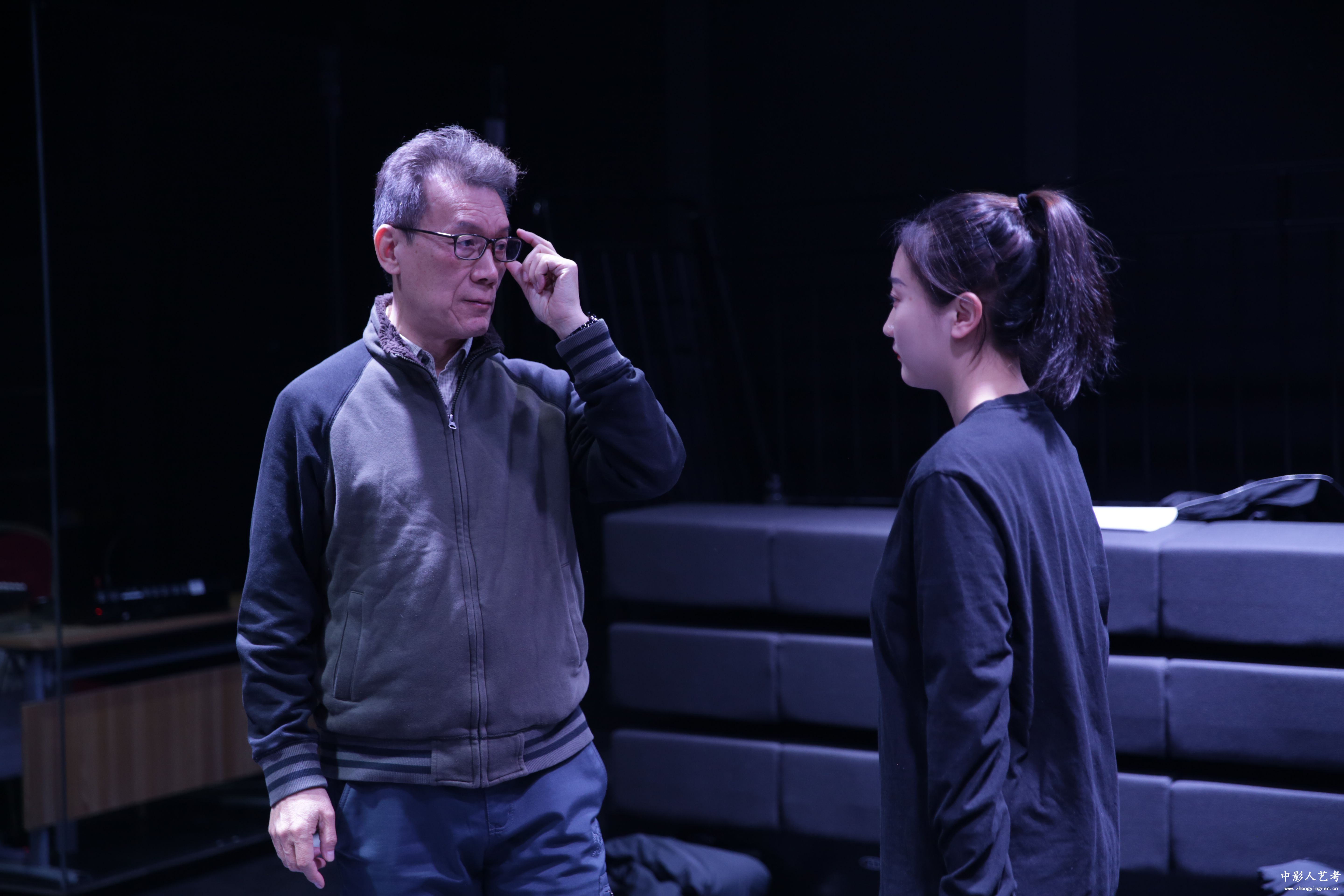 ����ˇ��