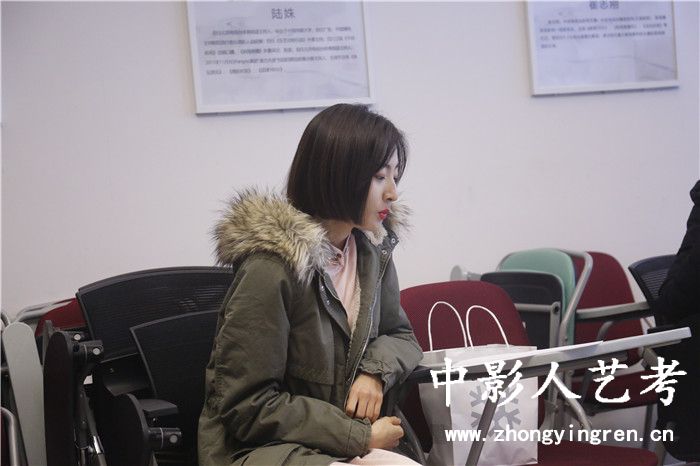 ����ˇ��