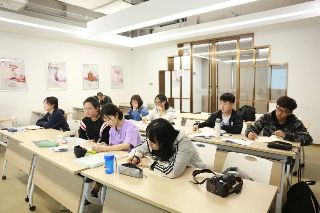 編導(dǎo)藝術(shù)專業(yè)