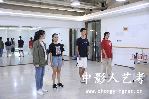 ���v����